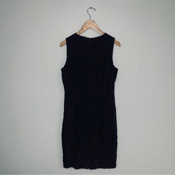 J. McLaughlin Shift Dress Women’s Size Small Black Velvet Velour Pattern - Picture 5 of 8